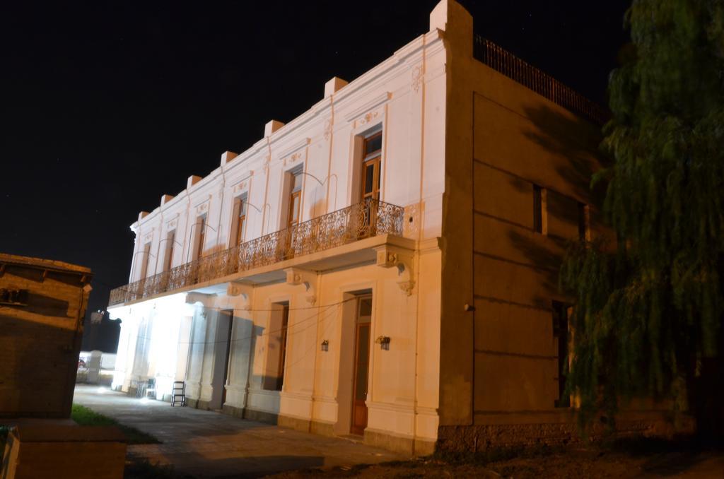 Hotel El Recreo General Roca Exteriör bild